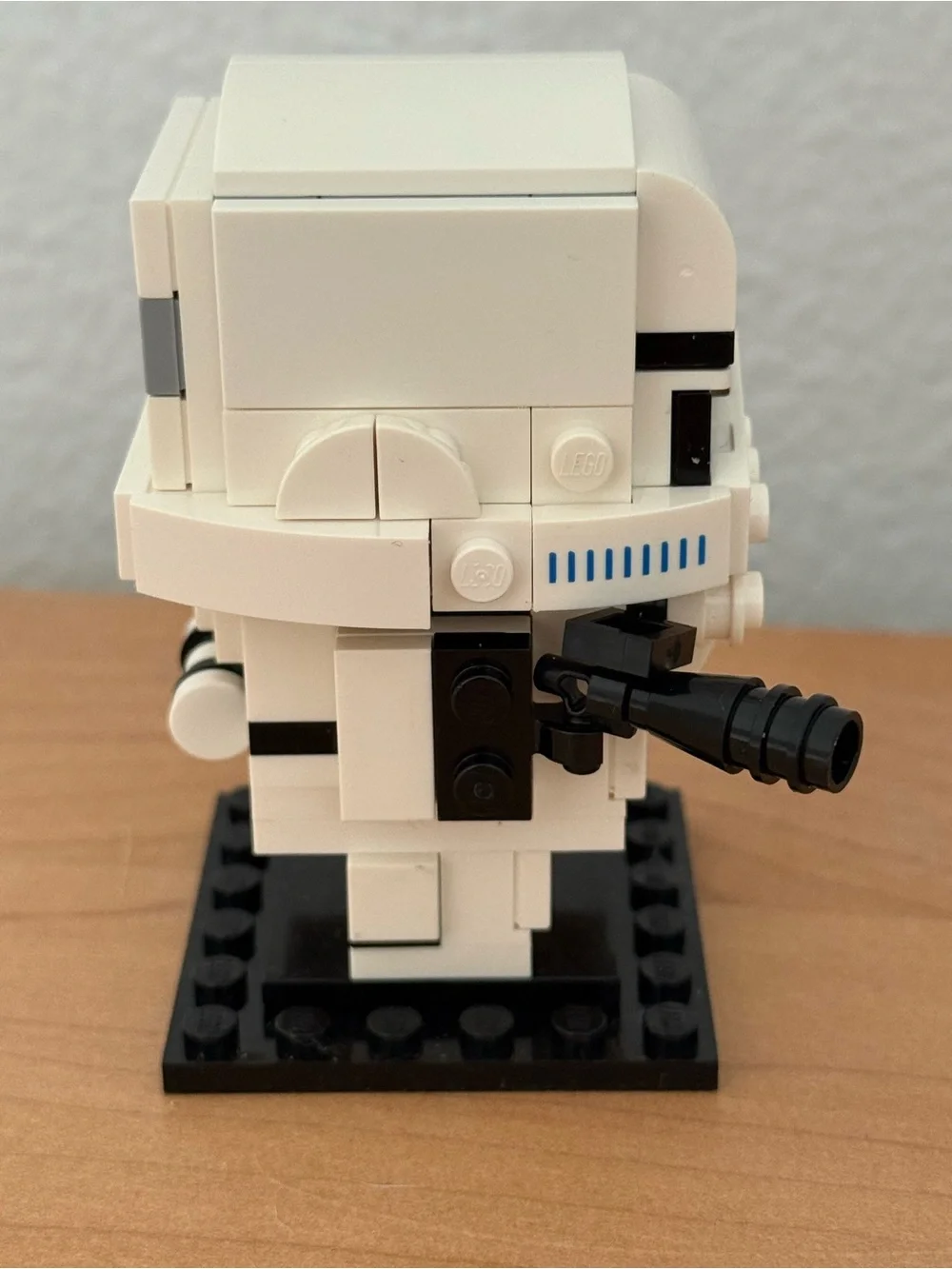 LEGO White and Black Star Wars Stormtrooper BrickHeadz